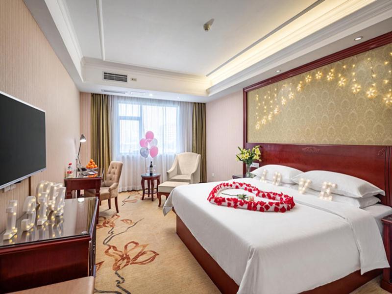 Vienna Hotel Guilin North Road Buitenkant foto